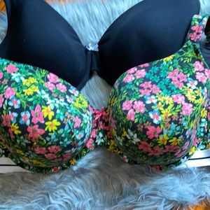 Lane Bryant Cacique Bras- 44 DD- Gently Worn